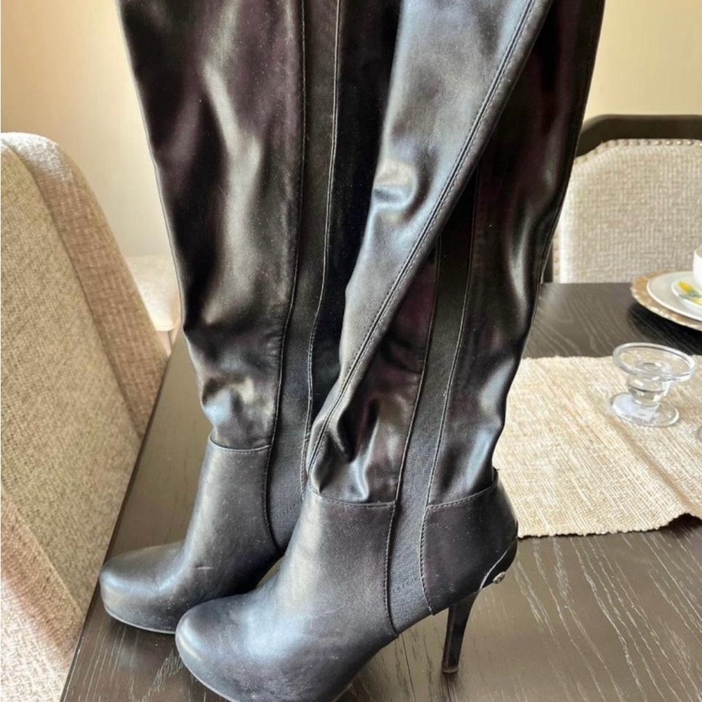Elegant Black Leather Knee-High Boots